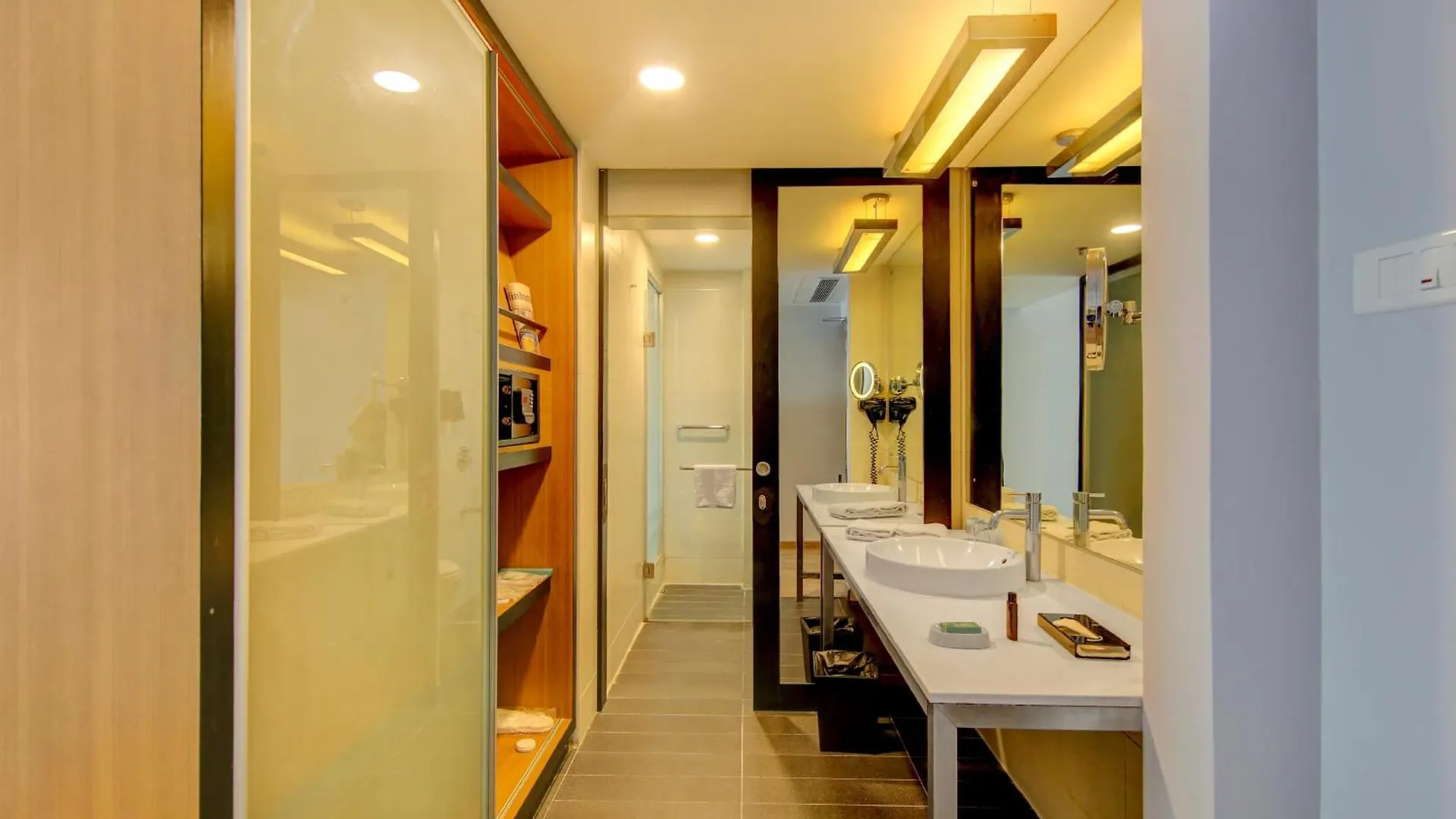 Sunday Hotel Chandigarh Zirakpur