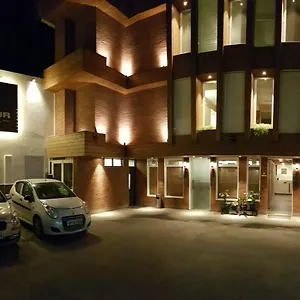 Mayur Bar And Restaurant ** Shimla